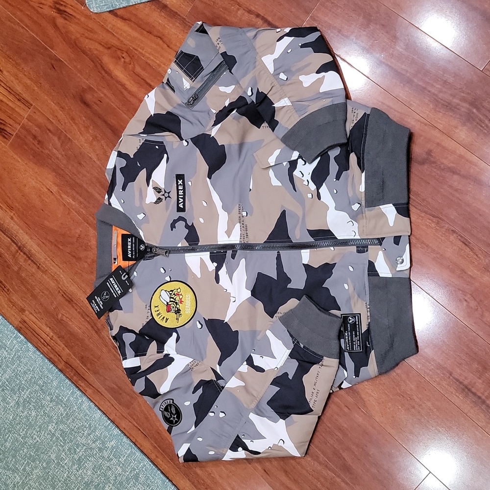 NWT AVIREX (CIVILIAN & MILITARY Tailors) Desert Camo FLIGHT BOMBER Jacket